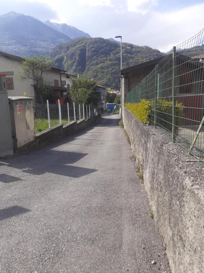 B&B Daniela Darfo Boario Terme Exterior foto